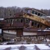 Tady se už nikam plavit nebude lod Cernobyl Ukrajina