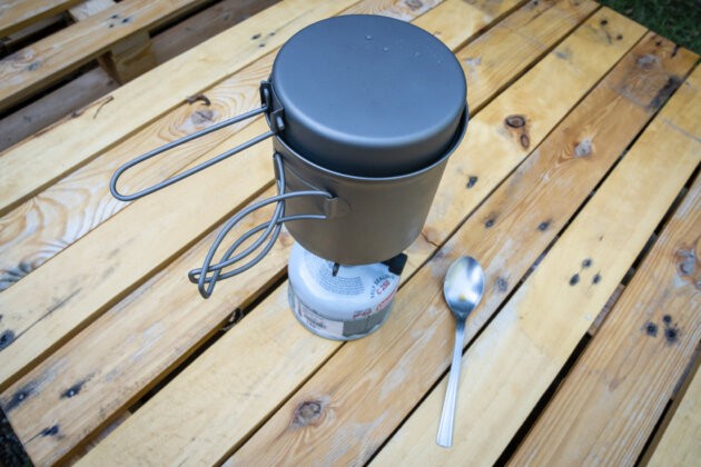 titanove nadobi toaks na plynovem varici